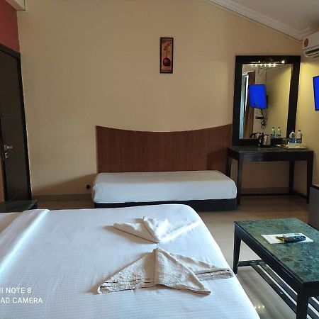 Sun City Resort Baga Exterior foto