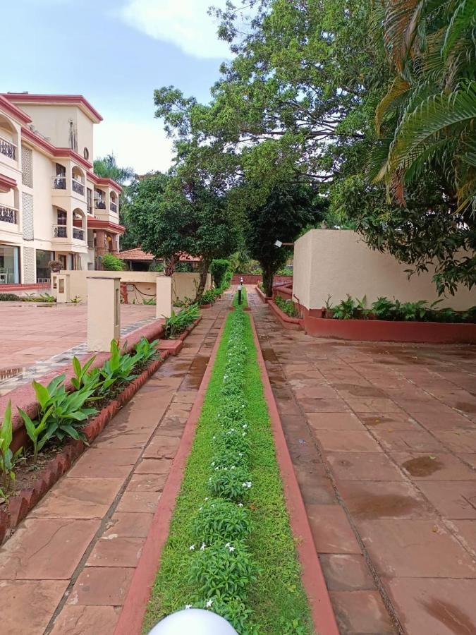 Sun City Resort Baga Exterior foto